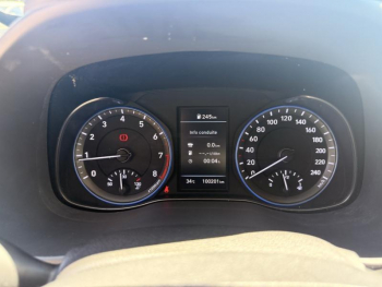 Photo 15 du bon plan HYUNDAI Kona 1.0 T-GDi 120ch FAP Executive occasion à 12990 €