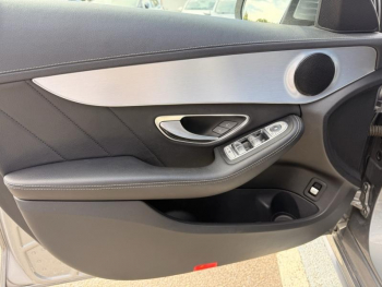 Photo 10 du bon plan MERCEDES-BENZ Classe C 220 d Sportline 7G-Tronic Plus occasion à 20989 €