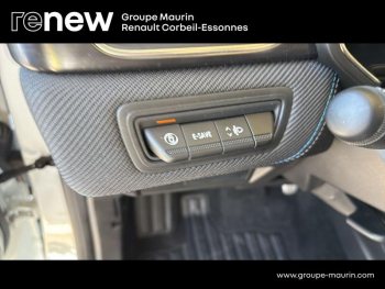 Photo 22 du bon plan RENAULT Captur 1.6 E-Tech full hybrid 145ch esprit Alpine occasion à 25490 €