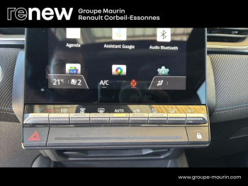 Photo 27 du bon plan RENAULT Captur 1.6 E-Tech full hybrid 145ch esprit Alpine occasion à 25490 €