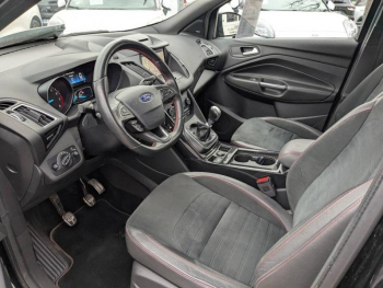 Photo 6 du bon plan FORD Kuga 1.5 Flexifuel-E85 150ch Stop&Start ST-Line 170g 4x2 Euro6.2 occasion à 18390 €