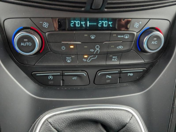 Photo 9 du bon plan FORD Kuga 1.5 Flexifuel-E85 150ch Stop&Start ST-Line 170g 4x2 Euro6.2 occasion à 18390 €