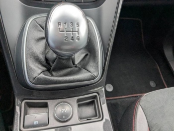 Photo 10 du bon plan FORD Kuga 1.5 Flexifuel-E85 150ch Stop&Start ST-Line 170g 4x2 Euro6.2 occasion à 18390 €