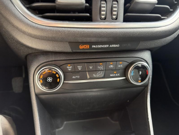 Photo 8 du bon plan FORD Fiesta 1.0 Flexifuel 95ch Active X 5p occasion à 16290 €