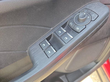 Photo 29 du bon plan FORD Kuga 2.5 Duratec 190ch FHEV E85 Titanium BVA occasion à 24790 €