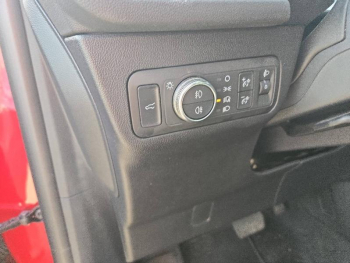 Photo 30 du bon plan FORD Kuga 2.5 Duratec 190ch FHEV E85 Titanium BVA occasion à 24790 €
