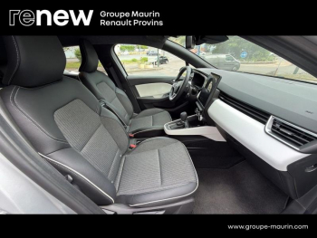 Photo 14 du bon plan RENAULT Clio 1.6 E-Tech hybride 145ch Techno occasion à 18200 €