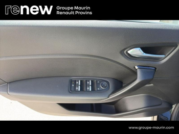 Photo 17 du bon plan RENAULT Captur 1.6 E-Tech full hybrid 145ch Evolution occasion à 21800 €