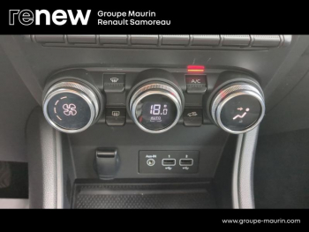 Photo 28 du bon plan RENAULT Captur 1.3 TCe 140ch FAP Rive Gauche occasion à 18900 €