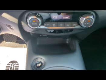 Photo 17 du bon plan NISSAN Juke 1.6 Hybrid 143ch Tekna 2023.5 occasion à 21480 €