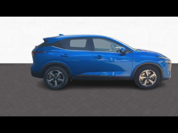 Photo 7 du bon plan NISSAN Qashqai e-POWER 190ch N-Connecta 2022 occasion à 23980 €