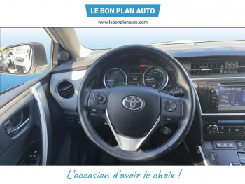 Photo 13 du bon plan TOYOTA Auris HSD 136h Style occasion à 12990 €