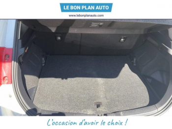 Photo 15 du bon plan TOYOTA Auris HSD 136h Style occasion à 12990 €