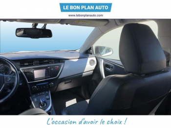 Photo 21 du bon plan TOYOTA Auris HSD 136h Style occasion à 12990 €