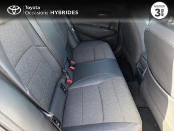 Photo 7 du bon plan TOYOTA Corolla 122h Design MY21 occasion à 21990 €