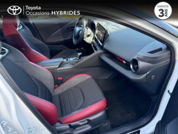 Photo 6 du bon plan TOYOTA C-HR 2.0 Hybride Rechargeable 225ch Collection MY26 occasion à 40790 €