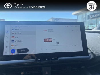 Photo 15 du bon plan TOYOTA C-HR 2.0 Hybride 200ch Design NG23 occasion à 28990 €