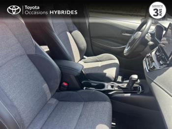 Photo 6 du bon plan TOYOTA Corolla Touring Spt 1.8 140ch Design MY24 occasion à 28990 €