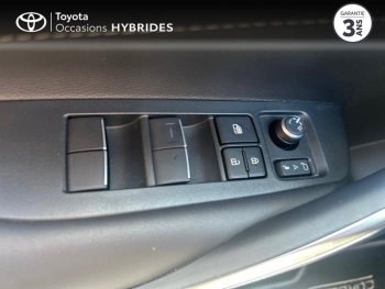 Photo 24 du bon plan TOYOTA Corolla Touring Spt 1.8 140ch Design MY24 occasion à 28990 €