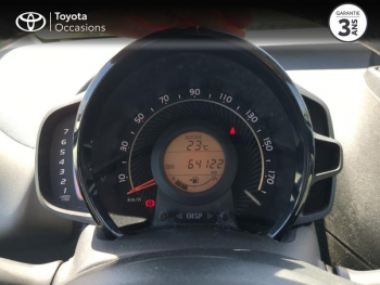 Photo 14 du bon plan TOYOTA Aygo 1.0 VVT-i 72ch x-play 5P MY19 occasion à 9500 €