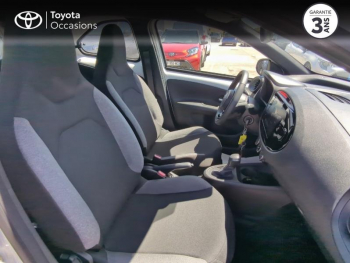 Photo 6 du bon plan TOYOTA Aygo X 1.0 VVT-i 72ch Dynamic S-CVT MY24 occasion à 15990 €