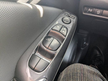 Photo 17 du bon plan NISSAN Juke 1.0 DIG-T 117ch Acenta DCT occasion à 17490 €