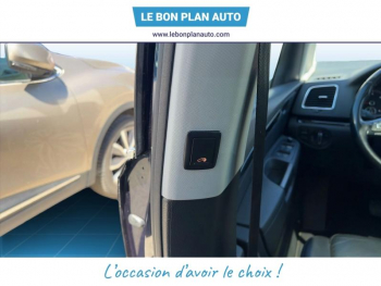 Photo 18 du bon plan VOLKSWAGEN Sharan 2.0 TDI 184ch BlueMotion Technology Carat DSG6 occasion à 14980 €