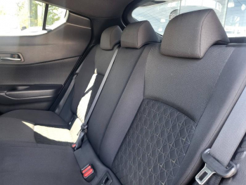Photo 6 du bon plan TOYOTA C-HR 184h Edition 2WD E-CVT MY20 occasion à 20490 €