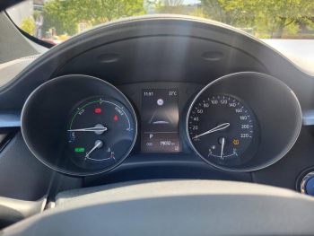 Photo 15 du bon plan TOYOTA C-HR 184h Edition 2WD E-CVT MY20 occasion à 20490 €