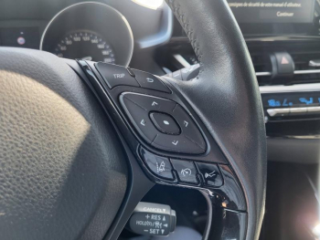 Photo 20 du bon plan TOYOTA C-HR 184h Edition 2WD E-CVT MY20 occasion à 20490 €