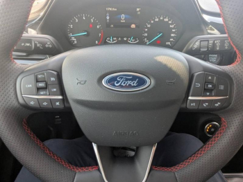 Photo 14 du bon plan FORD Fiesta 1.0 Flexifuel 95ch ST-Line 5p occasion à 18790 €
