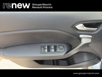 Photo 18 du bon plan RENAULT Captur 1.6 E-Tech hybride 145ch Rive Gauche occasion à 18800 €