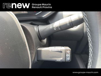 Photo 21 du bon plan RENAULT Captur 1.6 E-Tech hybride 145ch Rive Gauche occasion à 18800 €