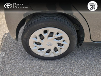 Photo 16 du bon plan TOYOTA Aygo 1.0 VVT-i 72ch x-play 5P MY19 occasion à 10990 €