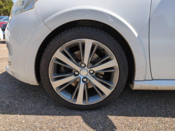 Photo 9 du bon plan PEUGEOT 208 1.6 THP XY 3p occasion à 6990 €