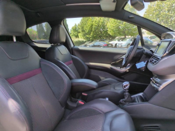 Photo 14 du bon plan PEUGEOT 208 1.6 THP XY 3p occasion à 6990 €