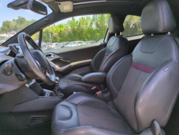 Photo 16 du bon plan PEUGEOT 208 1.6 THP XY 3p occasion à 6990 €