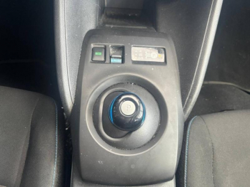 Photo 13 du bon plan NISSAN Leaf 150ch 40kWh Acenta 22 occasion à 13900 €