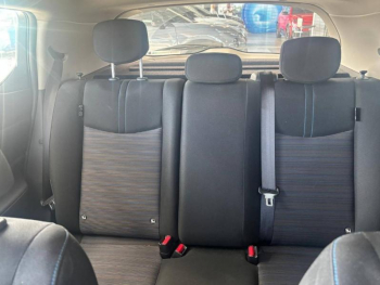 Photo 14 du bon plan NISSAN Leaf 150ch 40kWh Acenta 22 occasion à 13900 €