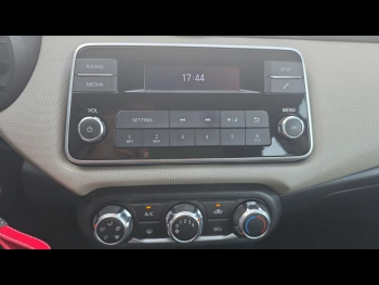 Photo 24 du bon plan NISSAN Micra 1.0 IG 71ch Visia Pack 2018 Euro6c occasion à 10490 €