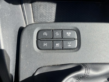 Photo 19 du bon plan FORD Ranger VUL 2.0 EcoBlue 170ch Stop&Start Double Cabine XLT 4x4 occasion à 38900 €