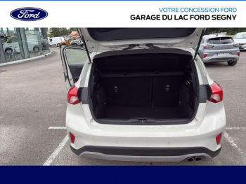 Photo 12 du bon plan FORD Focus Active 1.5 EcoBoost 150ch Business 109g occasion à 12990 €