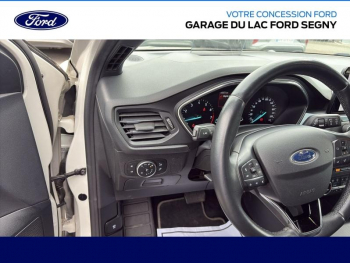 Photo 14 du bon plan FORD Focus Active 1.5 EcoBoost 150ch Business 109g occasion à 12990 €