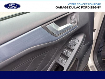 Photo 15 du bon plan FORD Focus Active 1.5 EcoBoost 150ch Business 109g occasion à 12990 €