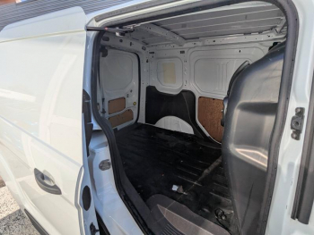 Photo 9 du bon plan FORD Transit Connect VUL L1 1.0E 100ch E85 Trend occasion à 21753 €