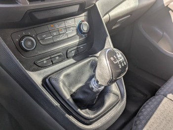 Photo 21 du bon plan FORD Transit Connect VUL L1 1.0E 100ch E85 Trend occasion à 21753 €
