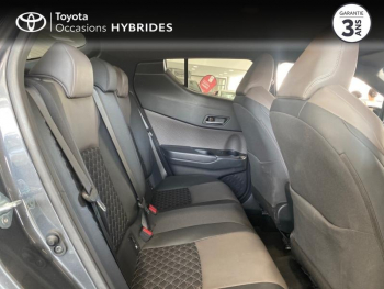 Photo 9 du bon plan TOYOTA C-HR 122h Distinctive 2WD E-CVT MC19 occasion à 21990 €