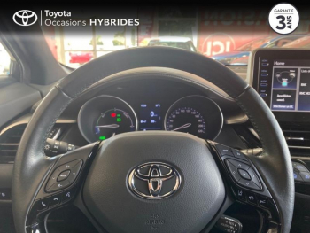 Photo 13 du bon plan TOYOTA C-HR 122h Distinctive 2WD E-CVT MC19 occasion à 21990 €