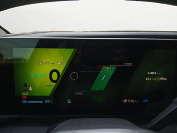 Photo 15 du bon plan RENAULT Scenic E-Tech Electric 220ch 87kWh Techno option Iconic grande autonomie -25 occasion à 39500 €