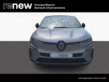 Photo 2 du bon plan RENAULT Megane E-Tech Electric EV60 220ch Iconic optimum charge -B occasion à 26999 €